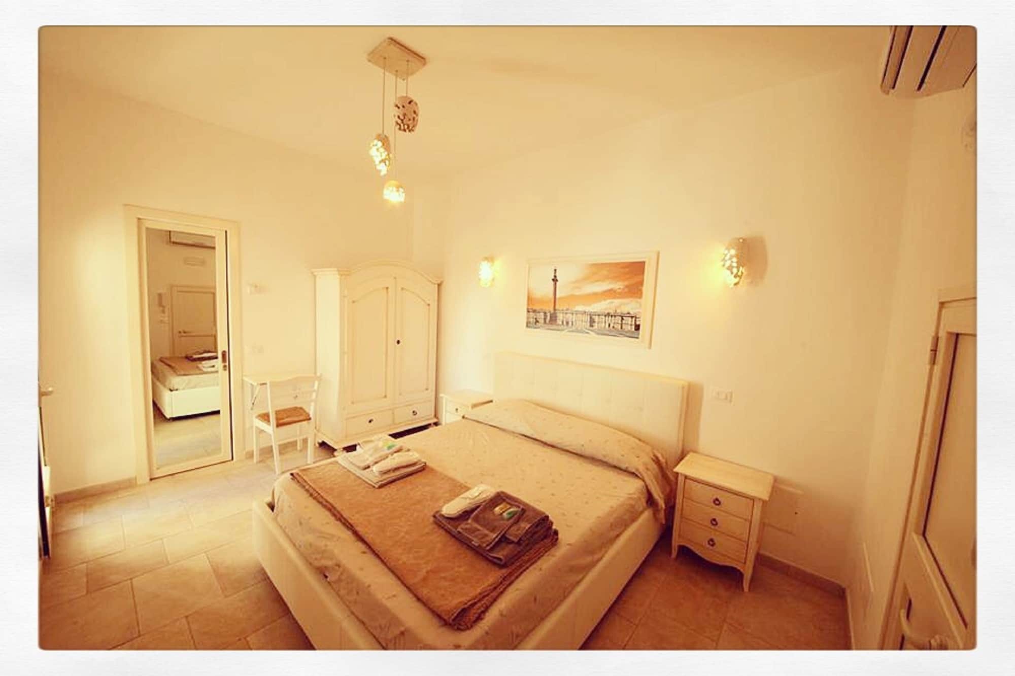 Donna Nina Hotel Monopoli Buitenkant foto
